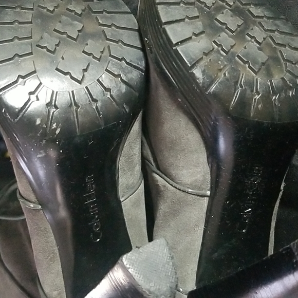 Calvin Klien Gray boot sz. 10 - Picture 6 of 13